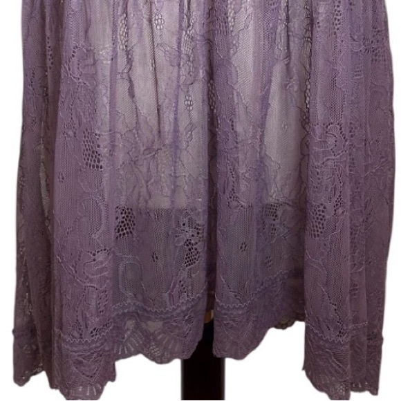 Torrid Lavender Sheer Lace Button-Front V-Neck Fairy Core Hi-Low Tunic - Size 2X - Picture 6 of 9